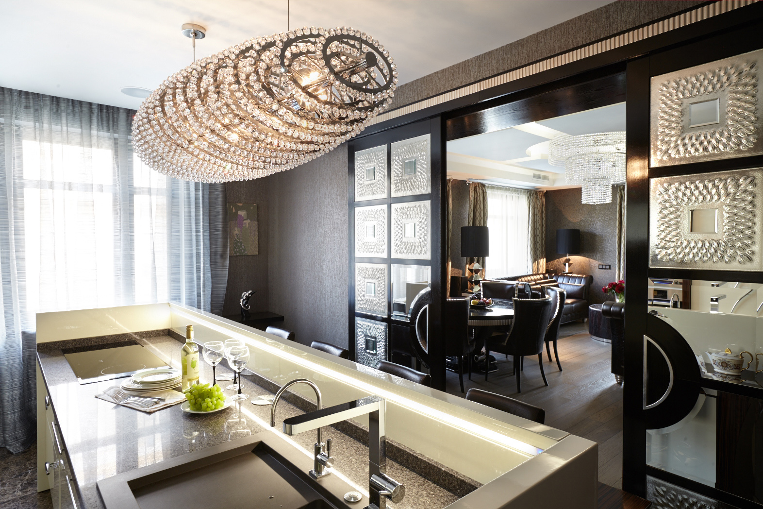 Private Lux Apartment thumbnail 11